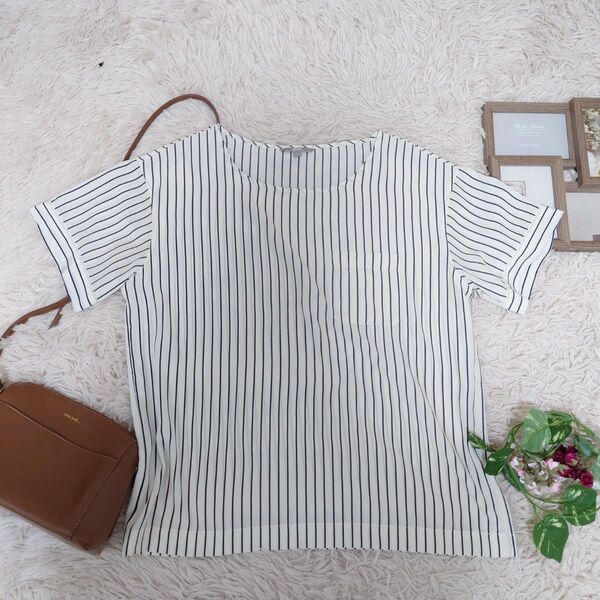 UNIQLO Tシャツ カットソー(L)白/黒/ストライプ/ポリエステル100/シンプル/カジュアル/ゆったり
