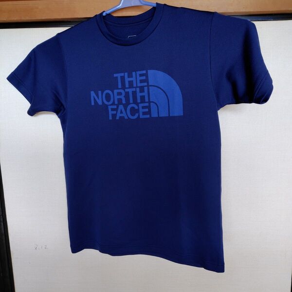 THE NORTH FACE Tシャツ