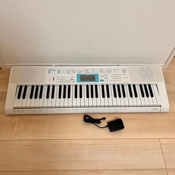 【美品】CASIO カシオ 光ナビゲーションキーボード LK-128
