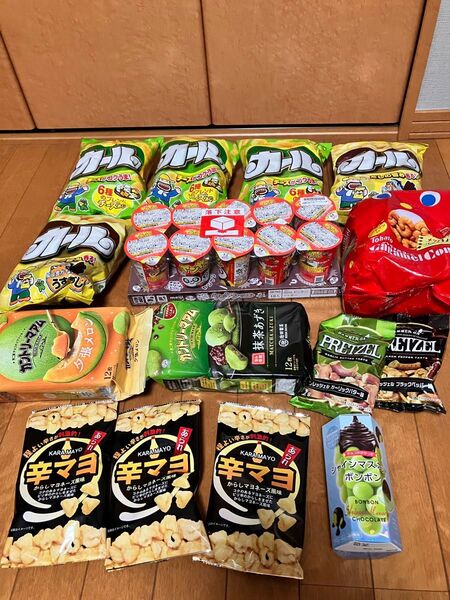 お菓子詰め合わせ カール ヤンヤンつけぼー カントリーマアム シャインマスカットボンボン