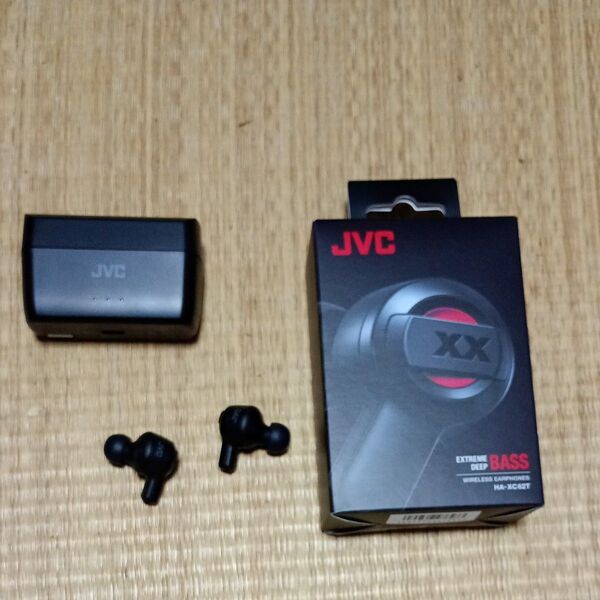 ワイヤレスイヤホン JVC HA-XC62T-R レッド