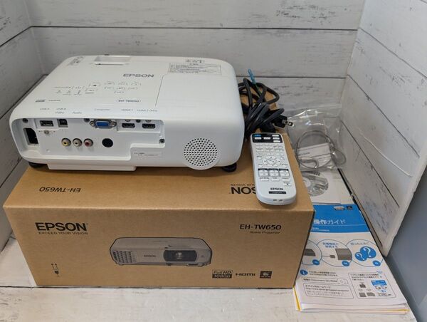 【美品】エプソン プロジェクター EH-TW560