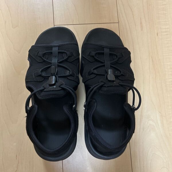 エアマックスココ 24cm 黒 NIKE サンダル