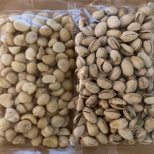 マカダミアナッツ180g ピスタチオ200g