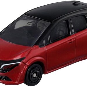 トミカ No.47 日産 ノート オーラ 初回特別仕様 タカラトミー 初回版