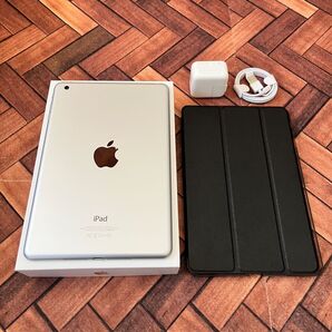 【美品】Apple iPad mini1 Wi-Fi 16GB