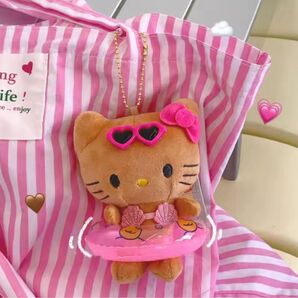 日焼けキティ キティ ぬいぐるみ キーホルダー 浮き輪付き