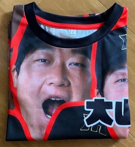 阪神タイガース 大山悠輔 選手顔柄Tシャツ