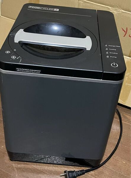 FoodCycler FC1001 家庭用生ゴミ処理機(コンポスト)動作品