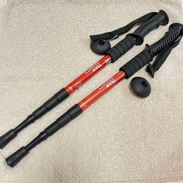 トレッキングポール 赤 訳あり 歩行補助 登山 ハイキング 折り畳 2本セット トレッキングステッキ 杖 ウォーキング
