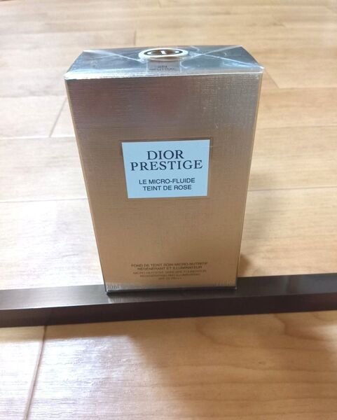 Dior プレステージ フルイド タン ドゥ ローズ 2N リキッドファンデーション SPF25 PA+++ 30ml ディオール
