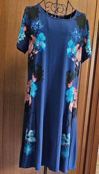 デシグアル Desigual ワンピース 半袖 花柄 XL