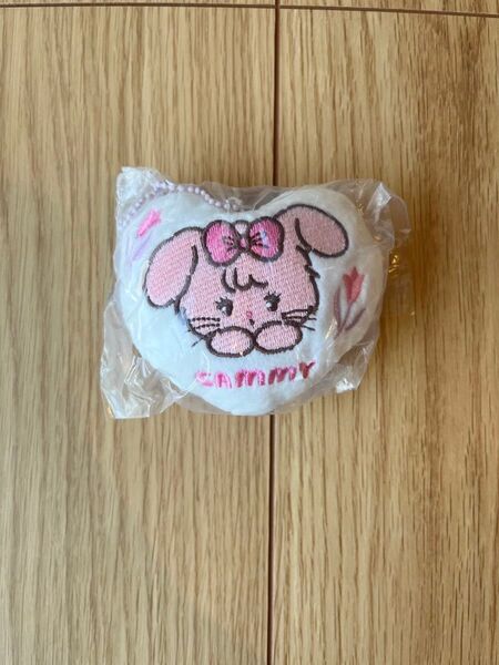 mikko ミッコ キャミー CAMMY キーホルダー ガチャ クッションマスコット