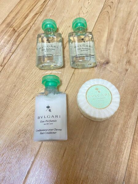 新品未開封 ブルガリBVLGARI オ・パフメ オーテヴェール シャンプー コンディショナー ボディウォッシュ各40ml 石鹸