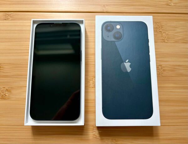 【超美品】iPhone 13 本体 ミッドナイト 128GB SIMフリー