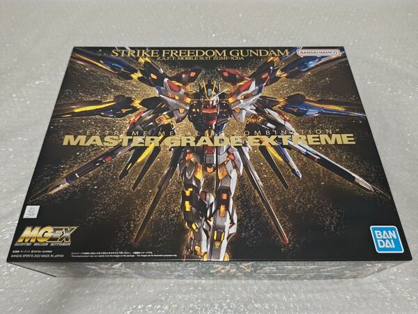 新品未使用 MGEX ストライクフリーダムガンダム SEED DESTINY 未組立