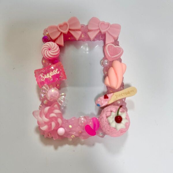 硬質ケース トレカケース ホイップデコ B8 作家 ハンドメイド ピンク