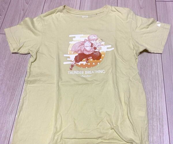 ユニクロ 子供服 Tシャツ 140 鬼滅の刃 善逸