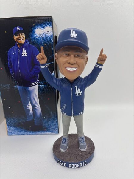 球場配布 デーブ ロバーツ 監督 ボブルヘッド ロサンゼルスドジャース 大谷翔平 フィギュア