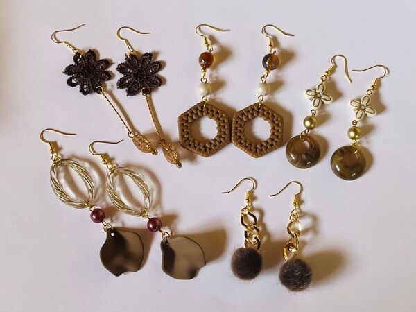 【フックセットH】 ハンドメイド ピアス ゴールド ブラウン フラワー まとめ売り 大人 アンティーク 大ぶり 秋 かわいい