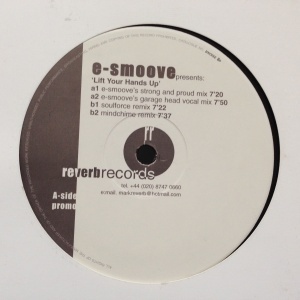 12inchレコード E-SMOOVE / LIFT YOUR HANDS UP