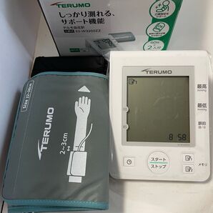 テルモ TERUMO 血圧計 ES-W3200ZZ ホワイト【動作確認済み】