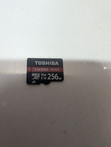 Toshiba Micro SDカード 256GB