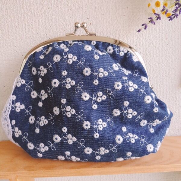 デニム刺繍がま口ポーチ ハンドメイド がま口 小物入れ ポーチ がま口財布
