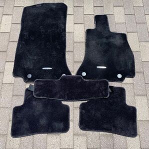 Cクラス(W206/S206)フロアマットプレミアム