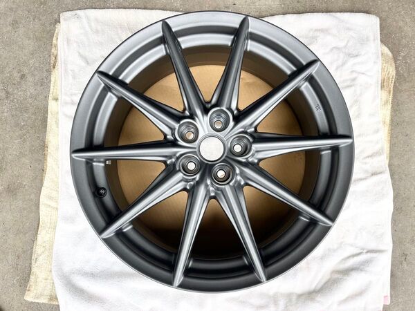 【新車外し】トヨタ 86 スバル BRZ 純正アルミホイール 18インチ 1本