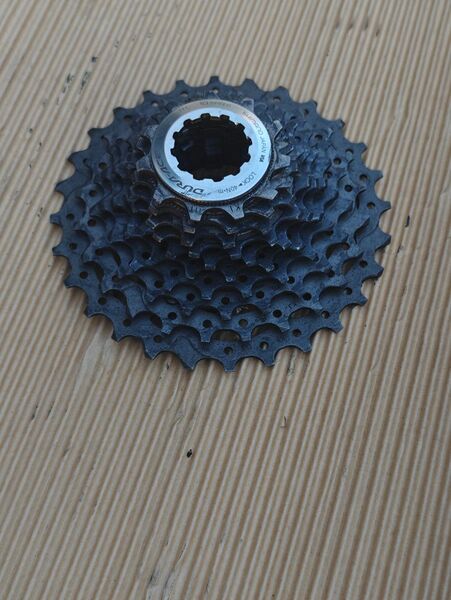 CS-7900 DURA-ACE 10速スプロケット 11T-28Tデュラエース