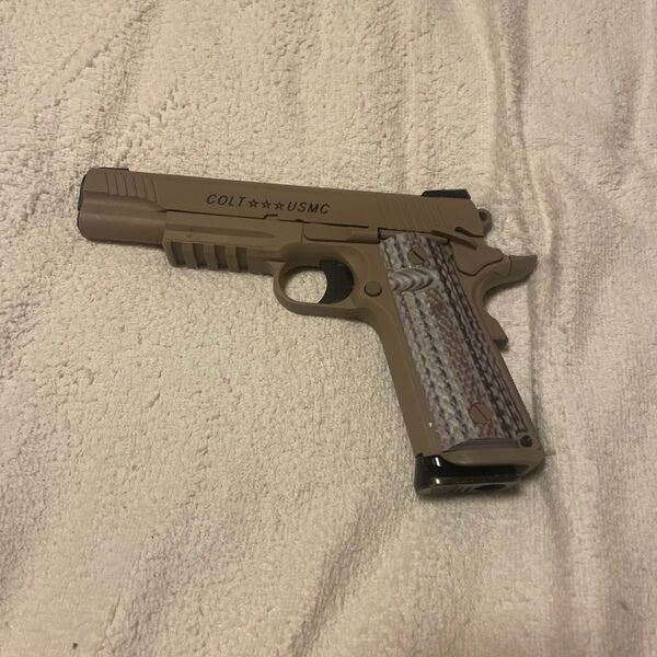 BATON BM45 CO2 ガスガン