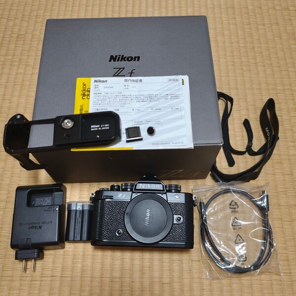 Nikon Zf ボディ 美品