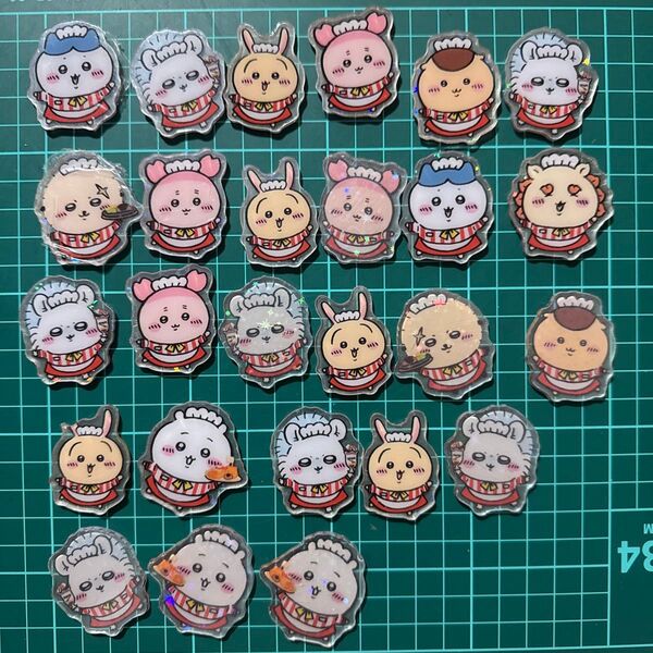 新作 ちいかわ アクリル4cm