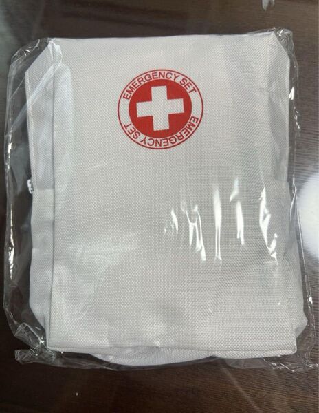 【新品未使用】防災グッズ12点セット コンパクト 非常用持ち出し袋 応急 避難