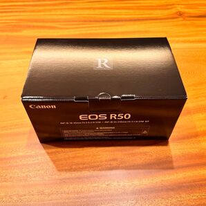 【新品未開封】EOS R50 ダブルズームキット ブラック