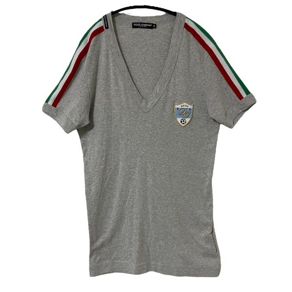 美品 ドルチェ&ガッバーナ Vネック半袖Tシャツ ドルガバ D&G イタリアカラー サイドテープ ワッペン 刺繍 L 50 グレー