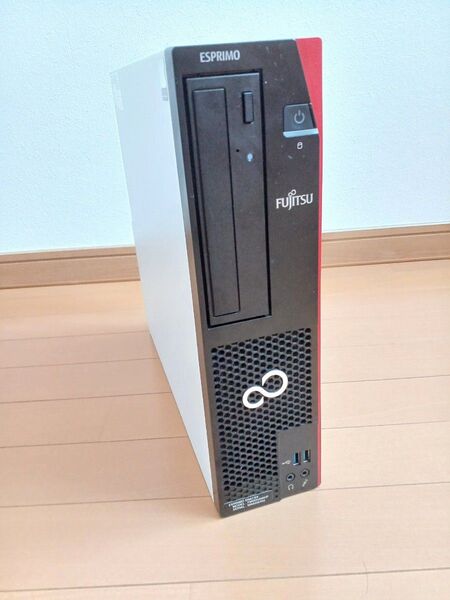 富士通ESPRIMO D587/SX Win11pro コアi3-7100 難あり