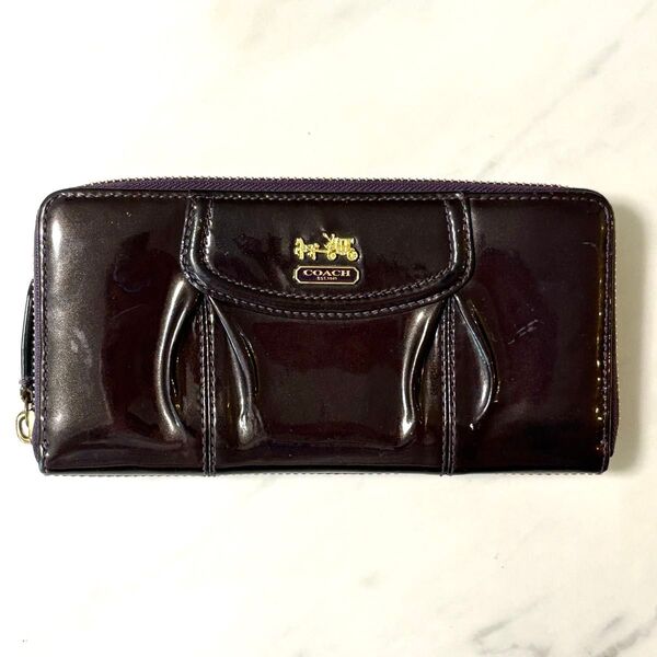 COACH コーチ 長財布 エナメル ラウンドファスナー パープル