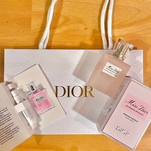 Dior ミスディオール ブルーミングブーケ ヘアミスト&香水サンプル×2本 巾着 ショッパー