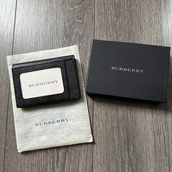 BURBERRY パスケース カードケース ブラック レザー 未使用