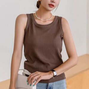 SHEIN シーイン リブタンクトップ ブラウン 茶色 ノースリーブ トップス ノースリーブトップス