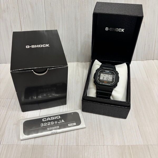 美品 G-SHOCK Gショック スクエアケース オリジン デジタル 200M DW-5600E-1