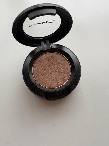 MAC スモールアイシャドウ ウッドウィンクト