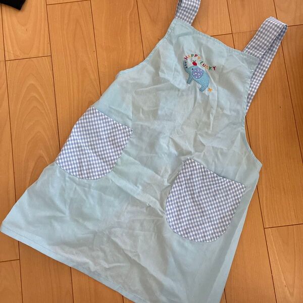 子供用エプロン 水色 ゾウ刺繍 ギンガムチェック
