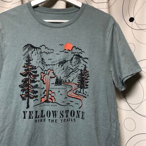 ★US古着★ YELLOW STONE プリントTシャツ 半袖 モスグリーン系