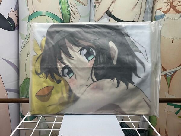 同人グッズ 小日向未来 抱き枕 エアクッション 戦姫絶唱シンフォギア 縦160cm横50cm奥行40cm PVC 添い寝 制服