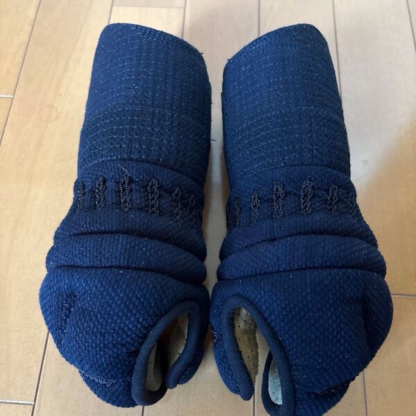 特錬Zゴールド 軽量実践6㎜クロス刺 織刺 3D立体型 小手(甲手)本格実践型!!Mサイズ 特練Z