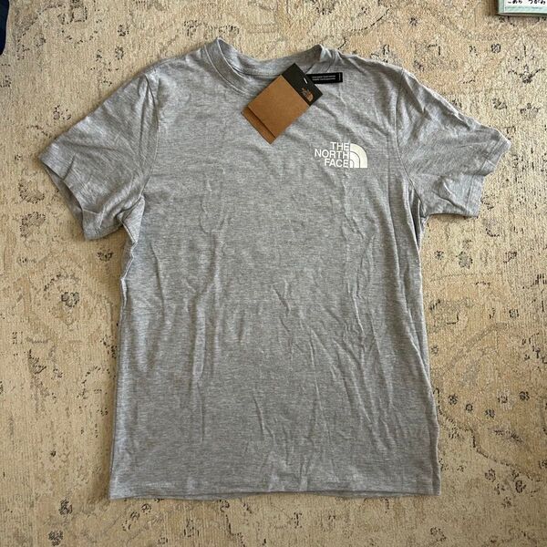 【新品タグ付き】THE NORTH FACE ザノースフェイス Tシャツ M