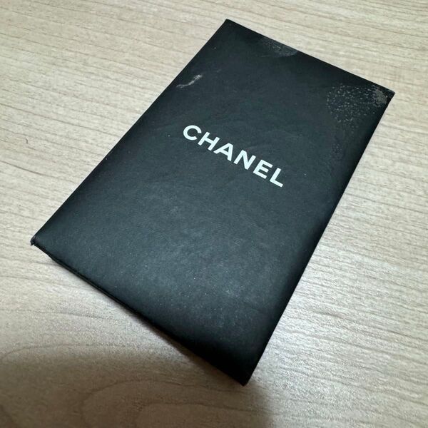 CHANEL ミラー付きあぶらとり紙
